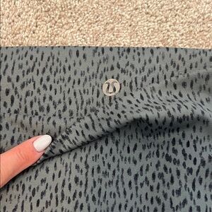 Lululemon Gray Patterned Leggings